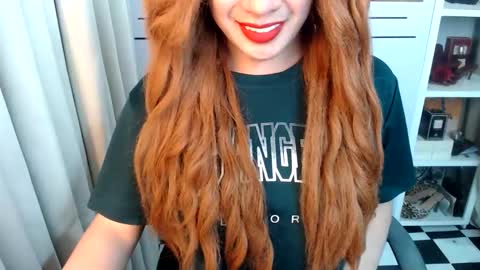 Anglina online show from May 1, 2026, 4:06 am
