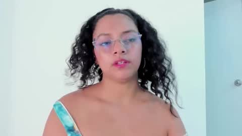 Snapshot of angelitafrodita chatting on November 5, 2025, 11:32 am A F R O D I T A online show from November 5, 2025, 11:32 am