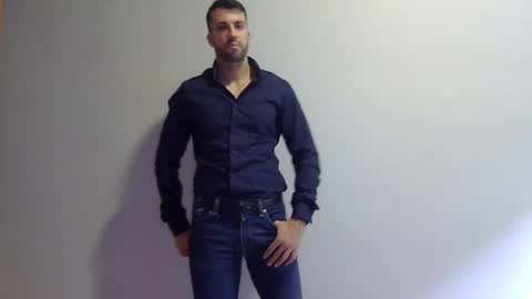 angell102890 online show from October 25, 2025, 2:24 pm