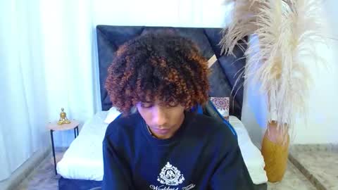 Angel online show from February 17, 2026, 9:21 pm