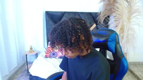 Angel online show from February 27, 2026, 9:04 pm