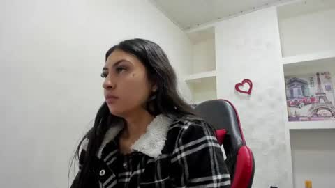 Snapshot of angell_cooper8 chatting on July 23, 2026, 12:25 pm Angell cooper8 online show from July 23, 2026, 12:25 pm