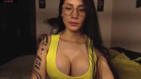  ANGELA ISABELLA  online show from March 10, 2026, 10:48 pm