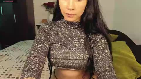  ANGELA ISABELLA  online show from April 25, 2026, 7:55 pm