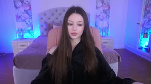 AngelBlush online show from February 11, 2026, 8:41 am