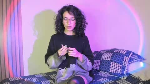 Snapshot of angellike_doll chatting on May 6, 2026, 9:03 am Angellike online show from May 6, 2026, 9:03 am