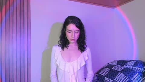 Snapshot of angellike_doll chatting on May 7, 2026, 11:04 am Angellike online show from May 7, 2026, 11:04 am