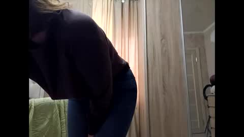 Your dreams best breasts online show from December 22, 2025, 11:18 am