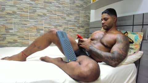 angelo_evans33 online show from January 10, 2025, 2:46 am