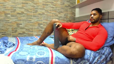 angelo_evans33 online show from January 19, 2025, 11:53 pm