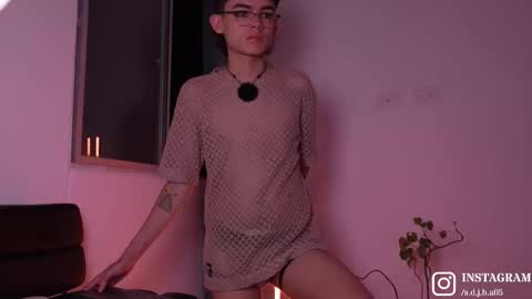 Angelo I work from home this is my room  online show from February 13, 2026, 12:06 am