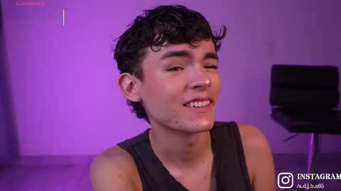 Angelo I work from home this is my room  online show from March 19, 2026, 3:21 am