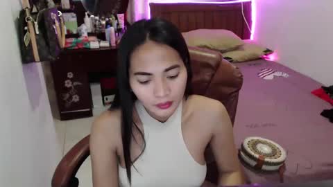 sabina online show from February 20, 2025, 2:18 am