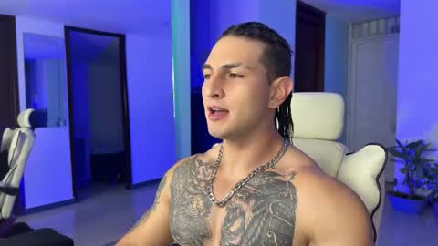 Angelo Ferro online show from February 12, 2025, 4:12 am