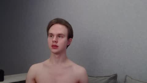 Angel online show from March 2, 2025, 9:10 am