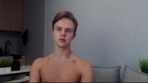 Angel online show from October 6, 2025, 8:56 am