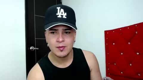 angels_0001 online show from December 18, 2024, 5:00 pm