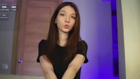 Nikki online show from October 29, 2025, 12:51 pm