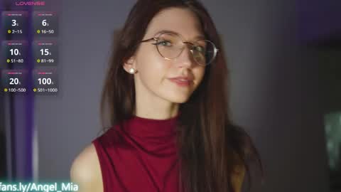 Snapshot of angels_kiss chatting on April 22, 2026, 2:36 am Nikki online show from April 22, 2026, 2:36 am