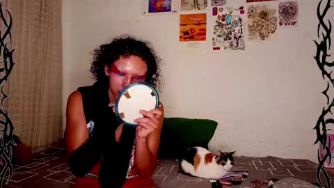   online show from February 9, 2025, 7:27 am