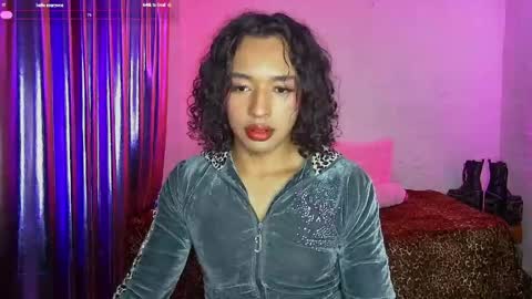 Snapshot of angelsdustxxx chatting on May 10, 2026, 1:33 am online show from May 10, 2026, 1:33 am