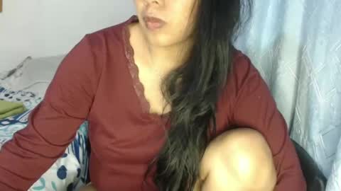 rebeca online show from January 15, 2025, 2:06 am