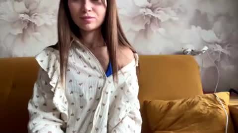 Mira online show from June 19, 2026, 5:12 am