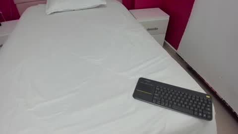 Angel  online show from February 27, 2025, 10:04 am