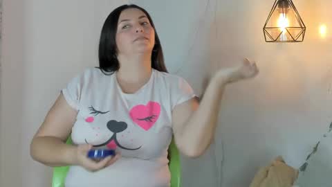 ANGIE online show from February 18, 2025, 2:27 pm