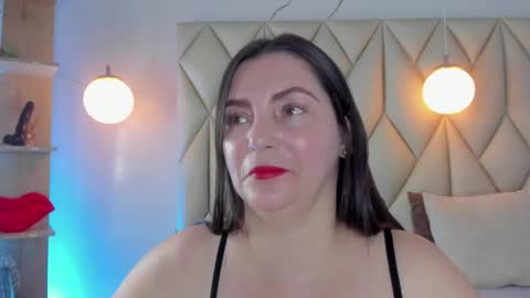 ANGIE online show from April 22, 2026, 2:51 pm