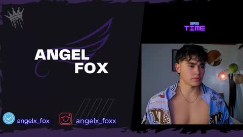 Angel Fox online show from November 9, 2025, 4:16 pm
