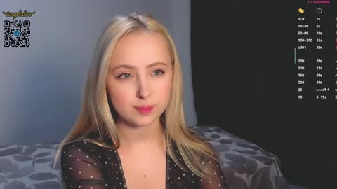  Im Chloe  i do FLASH BOOBS for new fan club online show from June 2, 2026, 11:51 pm