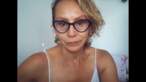 angelycute476334 online show from January 31, 2025, 8:33 pm