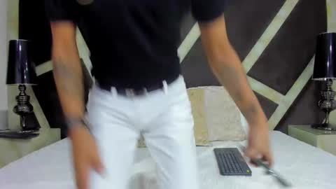  Anghel Stone  online show from February 5, 2025, 6:37 pm