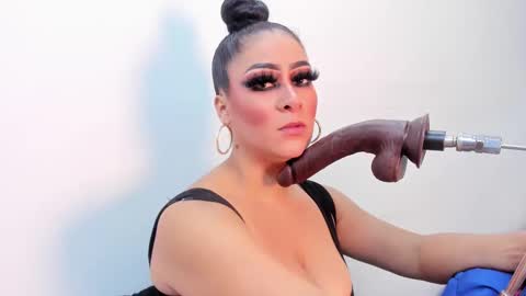 A N G I E.  online show from March 4, 2025, 9:54 pm