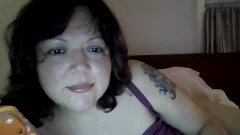 SweetAngie online show from June 28, 2026, 1:22 am