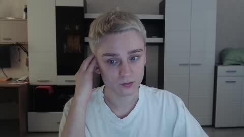 vodka online show from February 27, 2025, 6:18 am