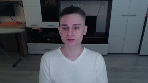 vodka online show from September 30, 2025, 5:34 am