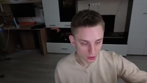 vodka online show from November 6, 2025, 4:46 am