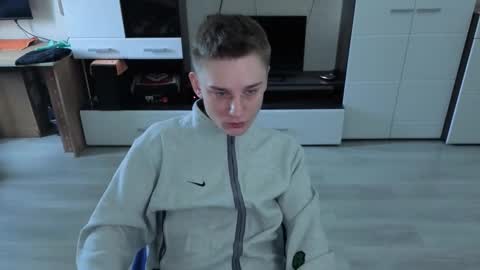 vodka online show from November 12, 2025, 6:25 am