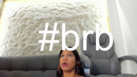 angy_avila online show from February 16, 2025, 2:32 pm