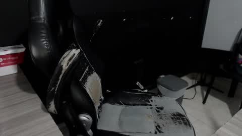 angy online show from January 19, 2025, 10:39 pm