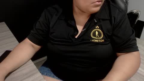 angy online show from January 31, 2025, 10:10 am