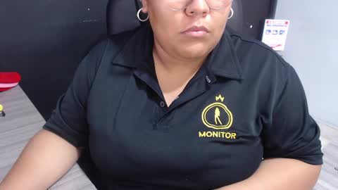 Snapshot of angy_ro12 chatting on June 15, 2026, 8:22 pm angy online show from June 15, 2026, 8:22 pm