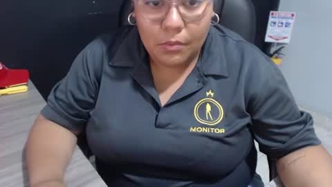 Snapshot of angy_ro12 chatting on July 8, 2026, 8:46 pm angy online show from July 8, 2026, 8:46 pm