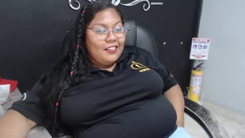 Snapshot of angy_ro12 chatting on July 20, 2026, 1:24 pm angy online show from July 20, 2026, 1:24 pm