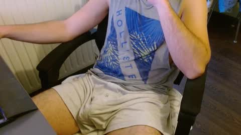 Snapshot of anhotcock chatting on March 9, 2025, 7:12 am anhotcock online show from March 9, 2025, 7:12 am