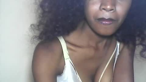Snapshot of anicha_69 chatting on June 12, 2026, 9:19 am anicha_69 online show from June 12, 2026, 9:19 am