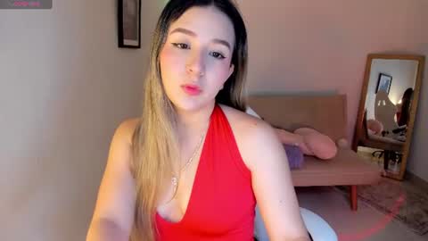 Snapshot of aniie_pink18 chatting on July 13, 2026, 12:19 pm Maria online show from July 13, 2026, 12:19 pm