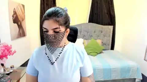 Snapshot of aniisaalii chatting on June 20, 2026, 6:44 pm Anissa online show from June 20, 2026, 6:44 pm
